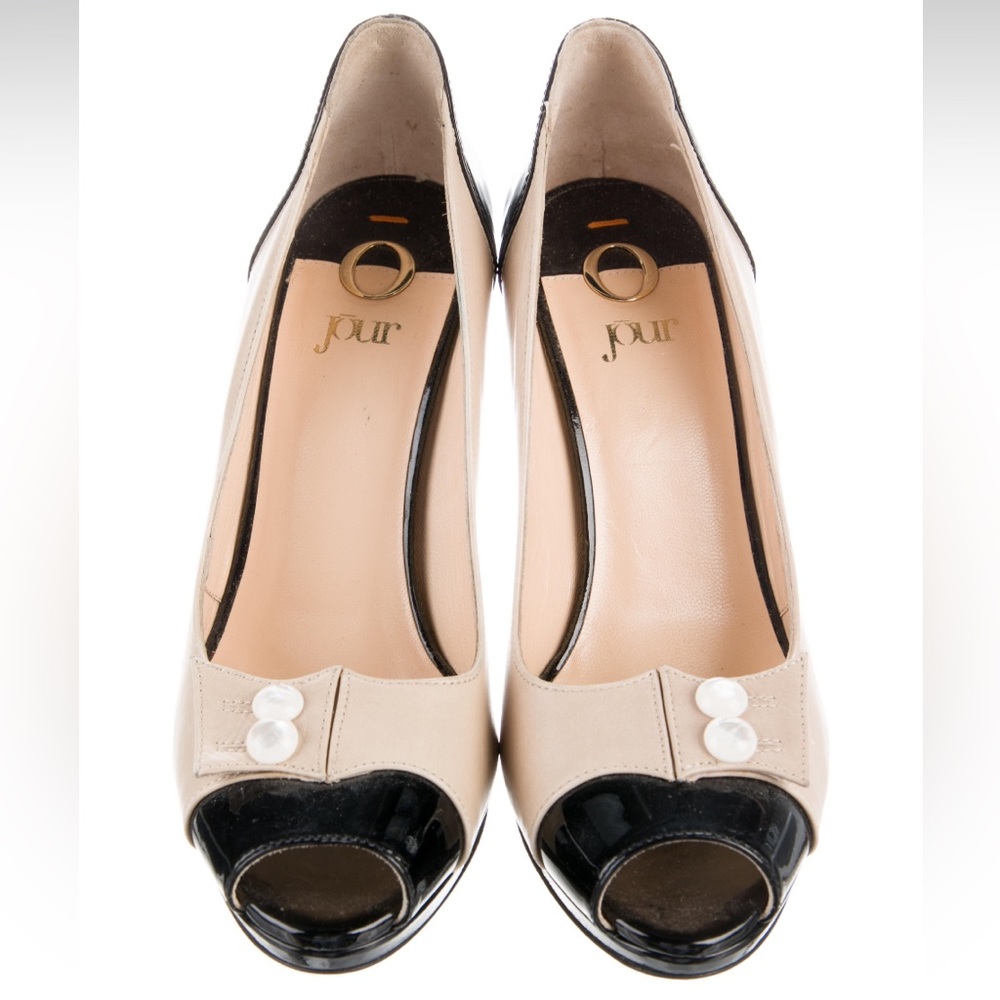 O Jour peep toe heels in great barely used condition black tan